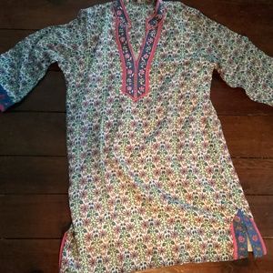 Bella Tu floral beaded tunic Size Large